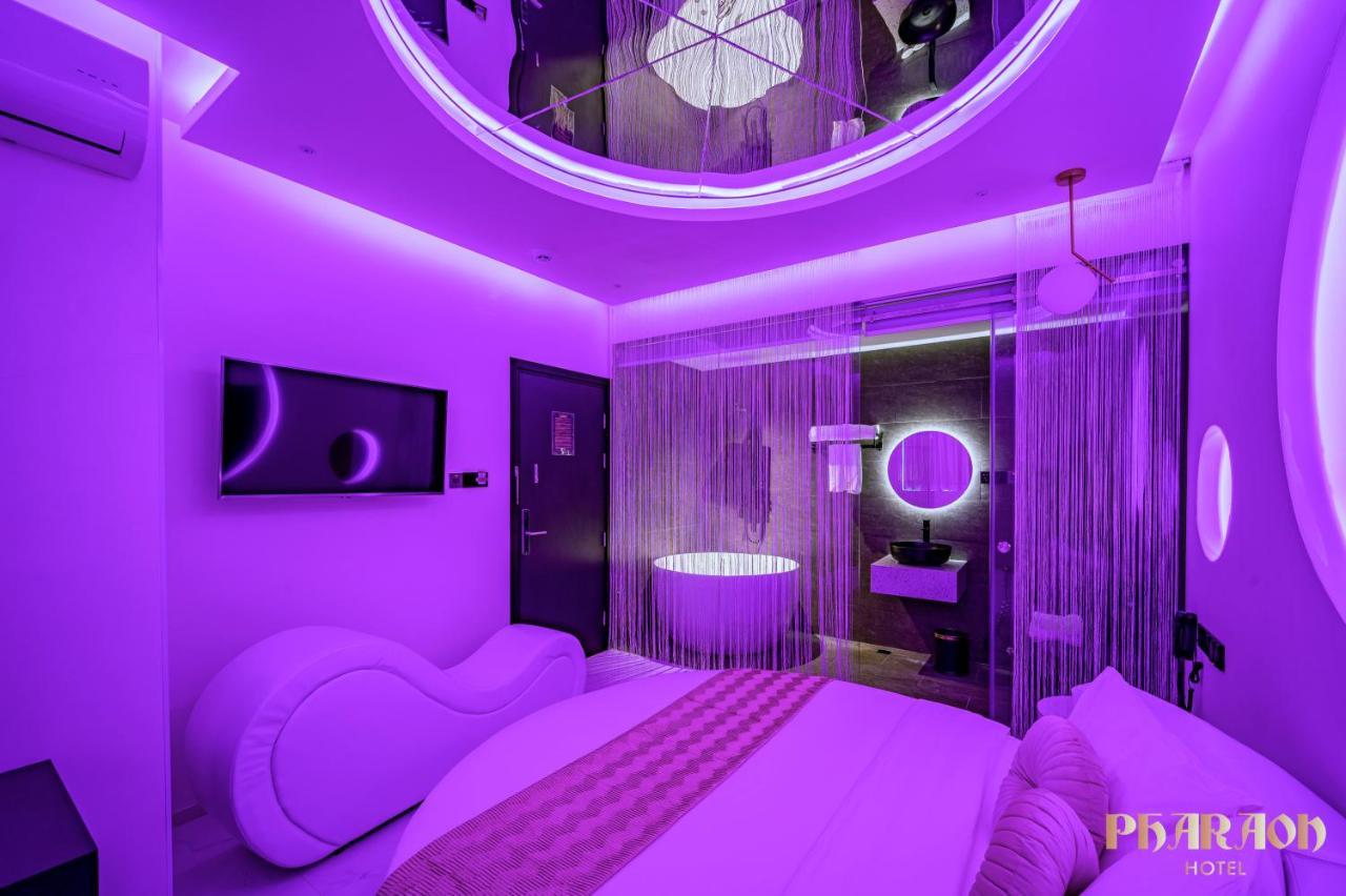 Pharaon Hotel 3 Ho Chi Minh City Exterior photo